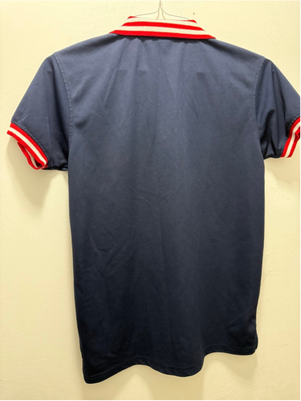 Boys Bleecker and Mercer Navy Red Embroidered Polo Shirt L 14-16 - Picture 3 of 3
